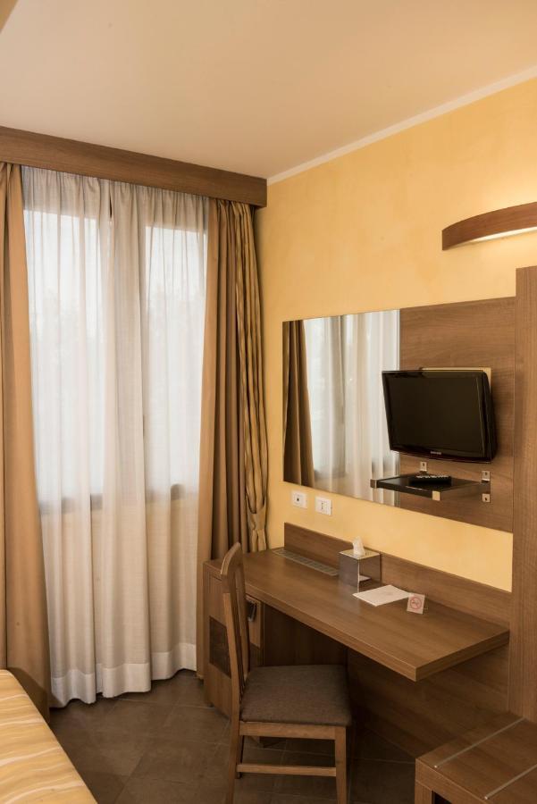 Hotel Corte Business Cavriago Exterior foto